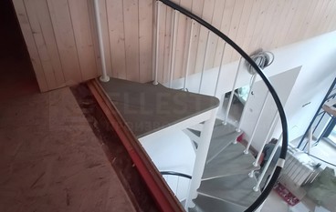 В 2-уровневую квартиру