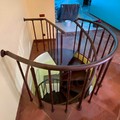На антресольный этаж